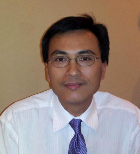 Dr. Rodger Zeng Lic. Ac